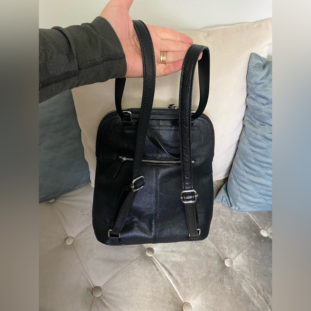 HESHE black pebbled leather backpack bag - Picture 8 of 8